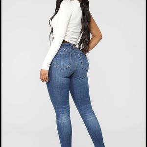 ******SOLD****** Fashion nova jeans